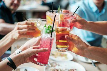 Odvisnosti in odgovorno pitje alkohola
