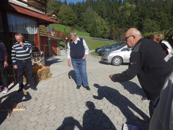 ODI NA KOSTANJEVEM  PIKNIKU