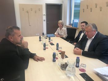 Načrte za nov Narodni dom in knjižnico predstavili ministru RS za kulturo, mag. Zoranu Pozniču