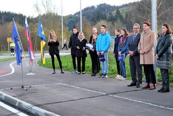 Novo krožišče v Žireh