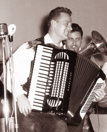 Slavnostni koncert Policijskega orkestra z gosti ob zaključku Avsenikovega leta