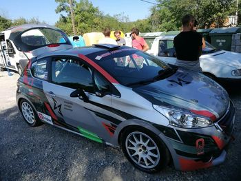 Testiranje rally avtomobilov