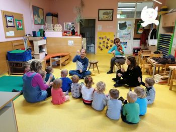 Vleci, vleci dreto, djo premav na bo ...