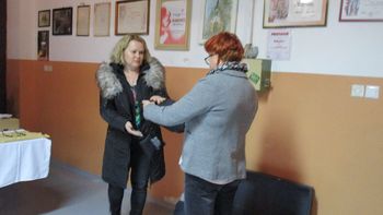 V NASELJU KOKORIČI NAMEŠČEN AED APARAT V NASELJU KOKORIČI NAMEŠČEN AED APARAT