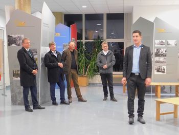 Razstava 33 dni - 100. obletnica ustanovitve Države Slovencev, Hrvatov in Srbov na ogled v OŠ Preddvor