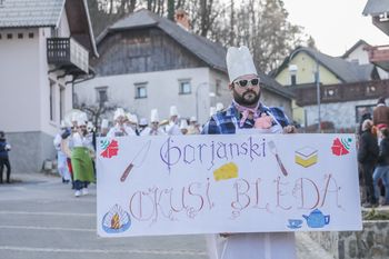 Čebele prevzemajo oblast na Bledu na 2. čebeljem pustnem karnevalu