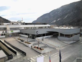 Koronavirus - sporočilo Splošne bolnišnice Jesenice