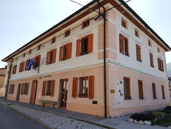 Obvestilo uporabnikom Športne dvorane Kobarid, Doma Andreja Manfrede in Zelene hiše Kobarid