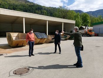 Župan obiskal Zbirni center Jesenice Župan obiskal Zbirni center Jesenice