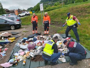 S poostrenim nadzorom do pravilnejšega ravnanja z odpadki S poostrenim nadzorom do pravilnejšega ravnanja z odpadki