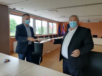 Do novih šolskih prostorov na OŠ 8 talcev Logatec v letošnjem letu