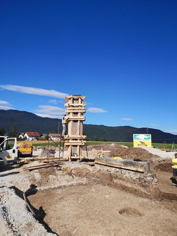 Gradnja krožišča napreduje