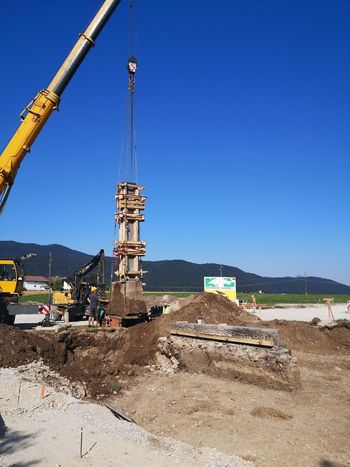 Gradnja krožišča napreduje