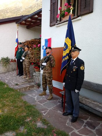 Spominska obeležja tajnim skladiščem orožja