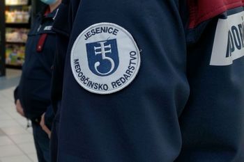 Uradne ure MIR Jesenice do nadaljnjega prek telefona in e-pošte Uradne ure MIR Jesenice do nadaljnjega prek telefona in e-pošte