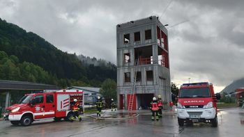 Na Jesenicah odprli regijski gasilski poligon Na Jesenicah odprli regijski gasilski poligon