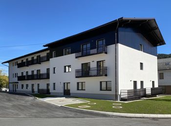 Stanovanjski sklad RS širi ponudbo najemnih stanovanj tudi v Mežiško dolino Stanovanjski sklad RS širi ponudbo najemnih stanovanj tudi v Mežiško dolino