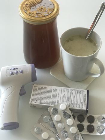 Pojasnila ZZZS o tem, kdaj je kdo upravičen do bolniškega staleža