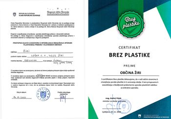 Občina Žiri prejela certifikat Brez plastike