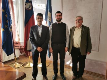 Bled v letu 2020 – epidemija in cvetoče jezero