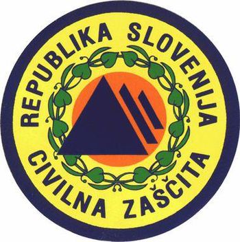 Delite z nami - akcija Civilne zaščite Logatec v prazničnem decembru