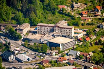 Gorenjska regijska bolnišnica - Občina Jesenice vztraja, da bolnišnica ostane na Jesenicah
