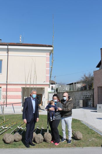 Cvetovi življenja za generacijo 2019 in 2020