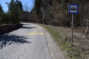 V Javorniškem Rovtu se začenjata ureditev parkirišča in avtobusnega postajališča