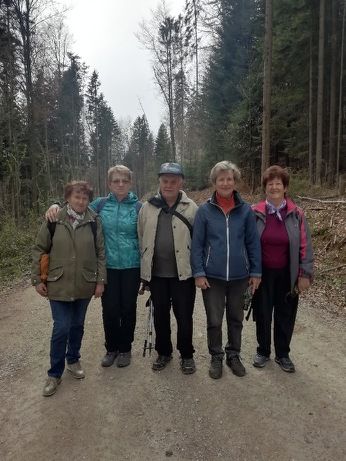 REKREACIJSKI POHOD DRUŠTVA UPOKOJENCEV ŠMARTNO PRI LITIJI