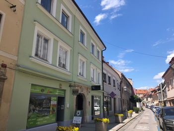 Za obnovo uličnih fasad in sakralne dediščine namenjenih 150.000 €