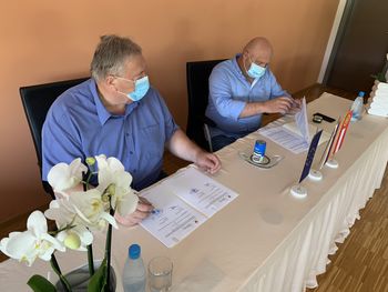 Začetek gradnje novega parkirišča v centru Logatca