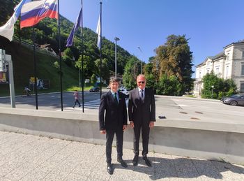 Podpisana pogodba za drugi največji projekt v zgodovini občine Tržič - Dograditev manjkajoče infrastrukture za odvajanje in čiščenje komunalne odpadne vode v aglomeraciji Tržič