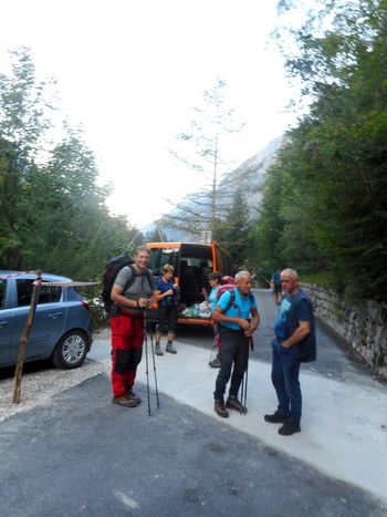 FOTOREPORTAŽA : PD na Razorju in Škrlatici 14. in 15.8.2021                        