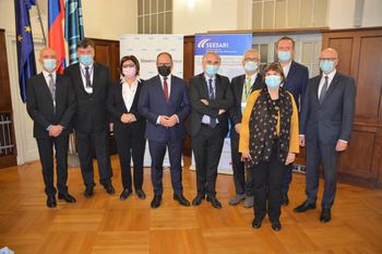 Mednarodna konferenca: Zelena in digitalna preobrazba železniških koridorjev