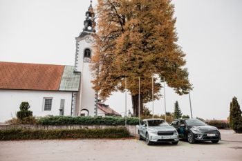 Prva župnija v Sloveniji s svojo električno polnilnico