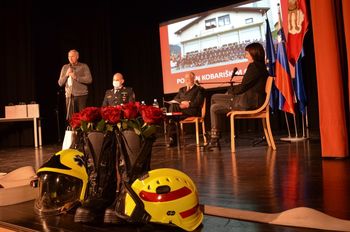 Poklon kobariškim gasilcem