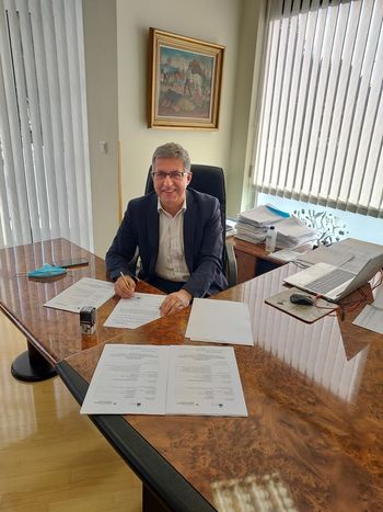 Podpisana pogodba za novogradnjo interne povezovalne ceste na področju industrijske cone