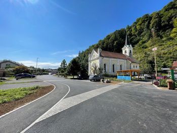 Ureditev starega vaškega jedra ob cerkvi sv. Florijana