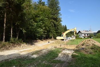 Podaljšanje popolne zapore cestnega odseka Šujica–Stranska vas (od križišča za Gabrje do novo urejenega križišča v Stranski vasi)