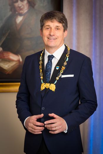 Občina Tržič praznovala občinski praznik - Naziv častni občan je prejel prof. dr. Ernest Petrič