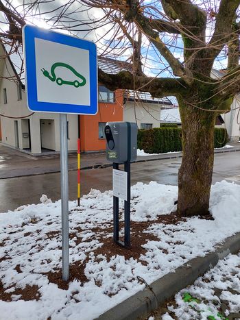 Z mislijo na prihodnost širimo mrežo polnilnih postaj tudi v Logatcu.