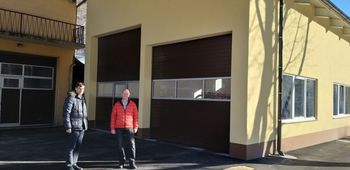 Končana gradnja novega garažnega objekta za jeseniške poklicne gasilce