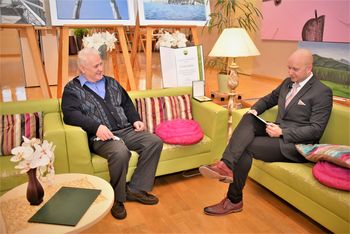 V preboldski knjižnici pogovor z Zvonetom Babičem ob prejemu plakete dr. Antona Schwaba in podelitev priznanj mladim kulturnim ustvarjalcem
