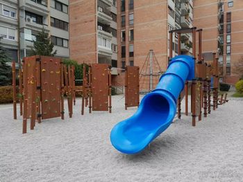 Projekti 2021: otroška igrišča
