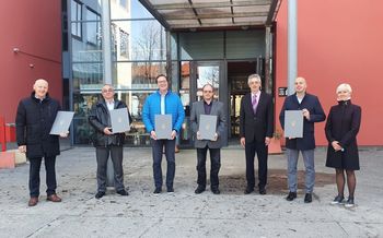 OBČINE KOČEVJE, RIBNICA, KOSTEL, LOŠKI POTOK IN SODRAŽICA DOGOVORILE SKUPNO ŠTIPENDIRANJE DEFICITARNIH POKLICEV OBČINE KOČEVJE, RIBNICA, KOSTEL, LOŠKI POTOK IN SODRAŽICA DOGOVORILE SKUPNO ŠTIPENDIRANJE DEFICITARNIH POKLICEV