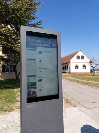 DIGITALNI TURISTIČNO OBVESTILNI ZASLON V KRIŽEVCIH