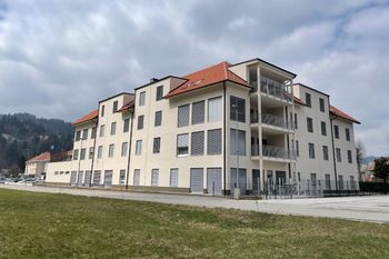 DAN ODPRTIH VRAT v domu starejših občanov