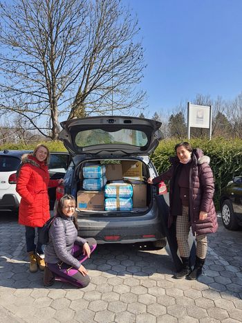 Slovensko društvo Hospic poslalo pakete pomoči  ukrajinskemu Združenju paliativne in hospic oskrbe iz Kijeva