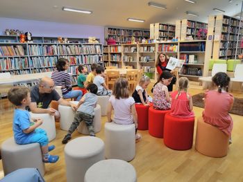 O izposojeni nuteli na pravljični uri v Občinski knjižnici Prebold
