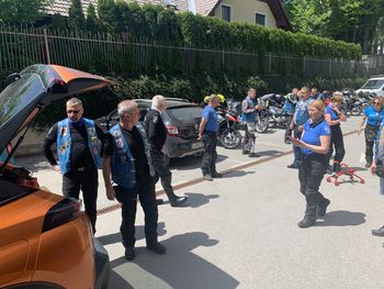 Blue Knights Slovenia I - policijski motoristični klub za begunske otroke iz Ukrajine
